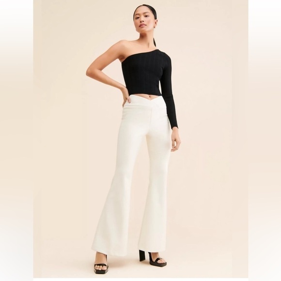 NWT Free People Worn White Ivory Venice Beach Flare Pant / 30 - Picture 1 of 10